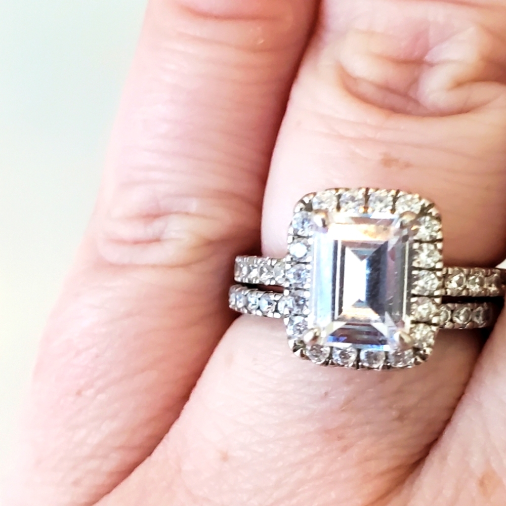 Emerald cut ring set